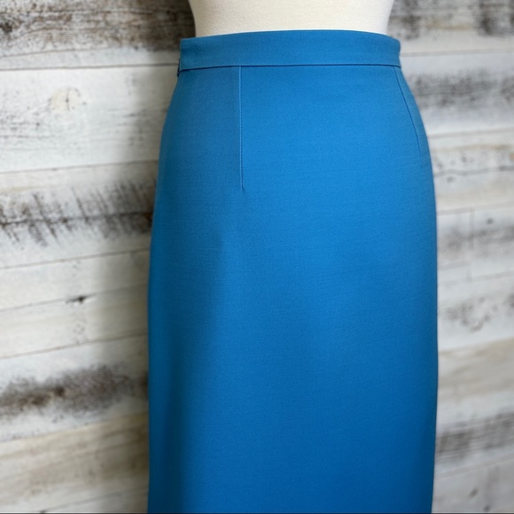 GUCCI Blue Wool Roman Numeral Skirt Size 40 4 610297 Midi Runway Lined Rare Chic - Picture 9 of 16